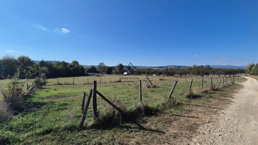 Teren intravilan 899 mp – Curtea de Arges, Strada Strada Valea lui Alb