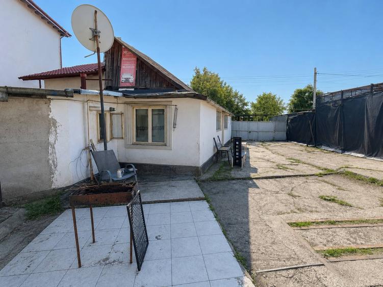 TEREN CENTRAL IAȘI 213 MP + CASĂ DEMOLABILĂ | ZONA MITROPOLIE | UTILITĂȚI | 175.000 €