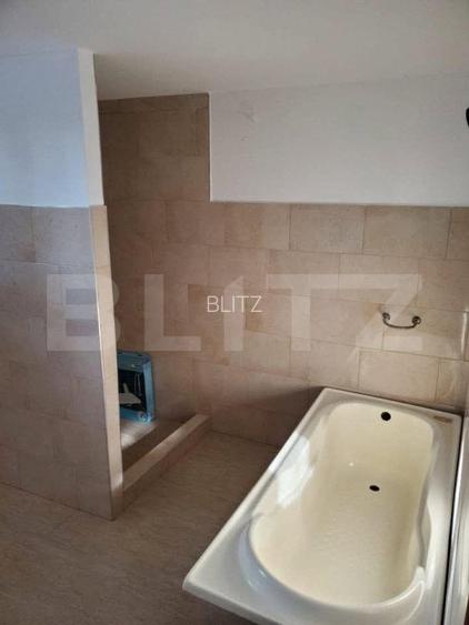 Casa deosebita cu 5 dormitoare, 115 mp, teren 2300 mp, zona Schit - 15