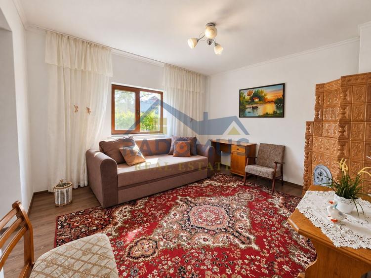 Casă cu 3 camere, anexe și livadă – Lopatnița, Șoimari