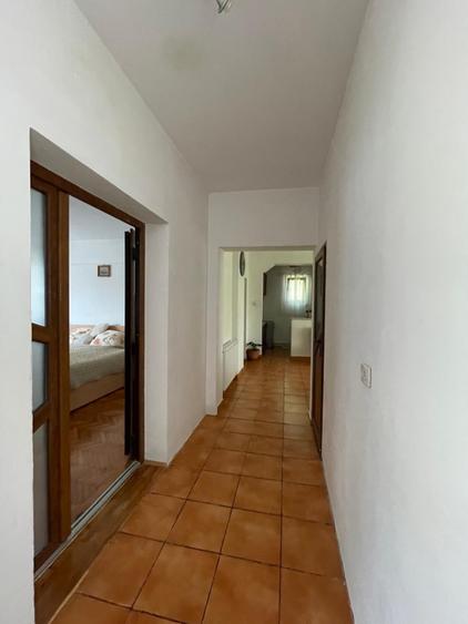 Casa familiala, 5 camere, zona buna, linistita