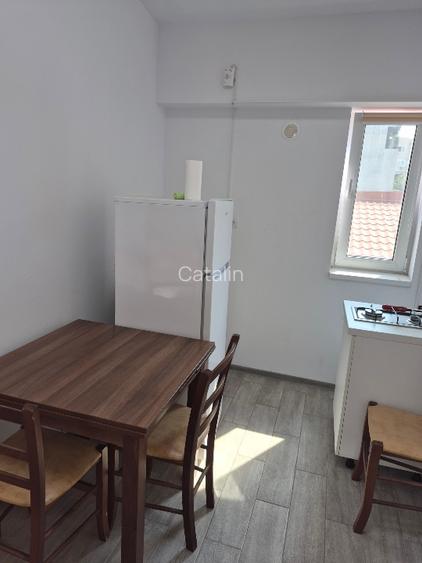Apartament mobilat și utilat, centrală gaz, Faleză Nord, str. Pescăruș 22A - 6