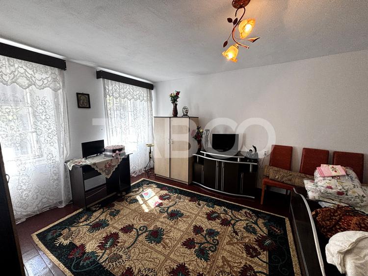 Casa cu gradina de vanzare si curte + pivnita zona Terezian Sibiu