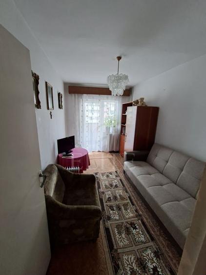 Apartament 4 camere în zona CALEA FLORESTI