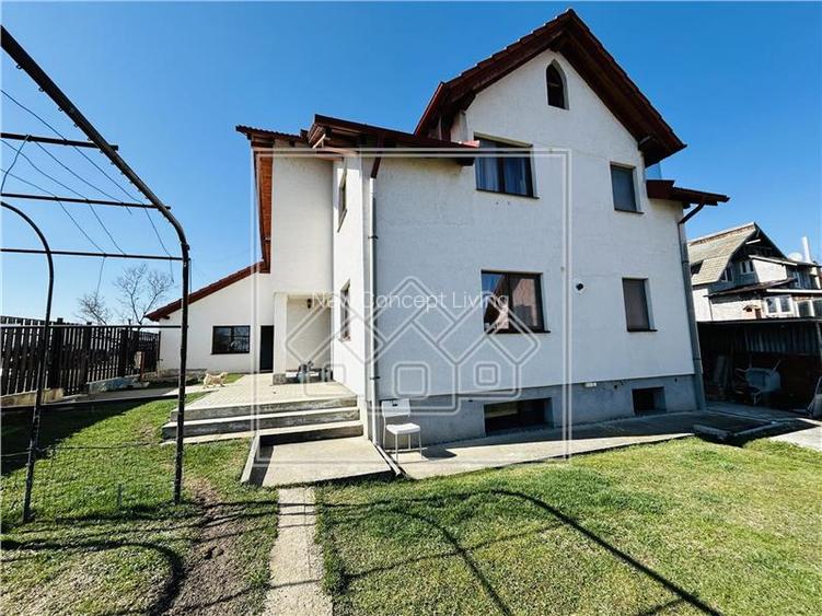 Casa individuala, 210 mp utili + 500 mp teren, Zona Turnisor - 11