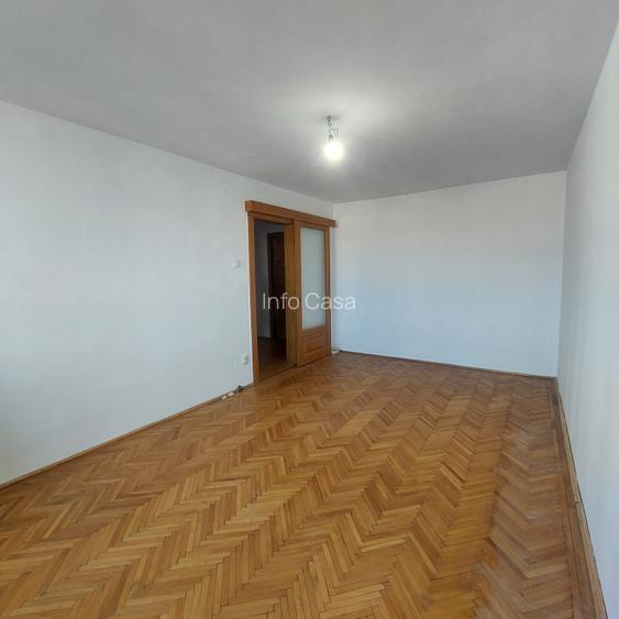 Vand 3 camere decomandat - 7