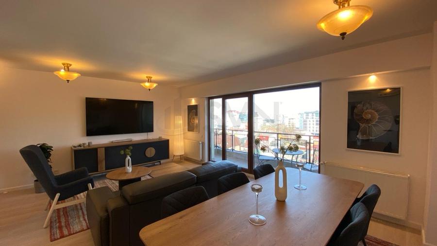 REA1018235 Apartament 4 camere de Inchiriat Parcare Alba Iulia