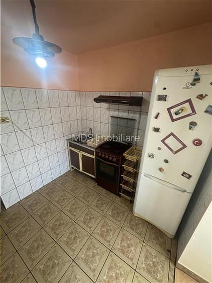 Decomandat cu 2 bai si 2 balcoane - 4