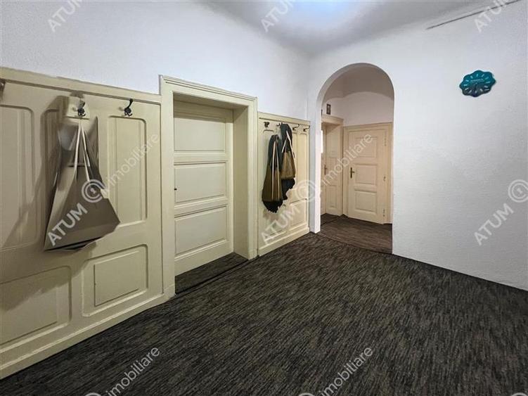 Apartament cu 4 camere la etajul 1 in zona Centrului Istoric din Sibiu