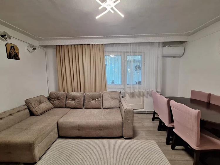 Apartament 3 camere, zona Podu Ros