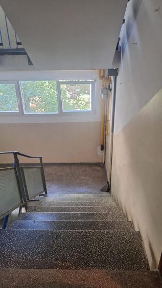 Apartament 3 camere, etaj 1, bloc reabilitat I Drumul Taberei