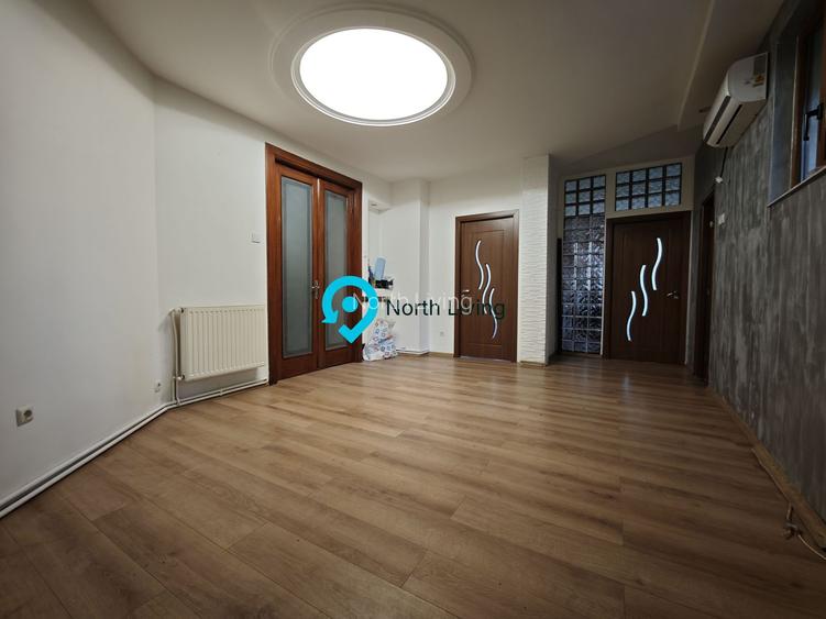 Apartament 4 camere, vilă, 120 mp, Hala Traian, investiție - 22