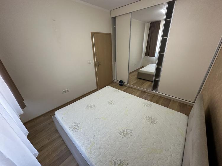 APARTAMENT DEOSEBIT