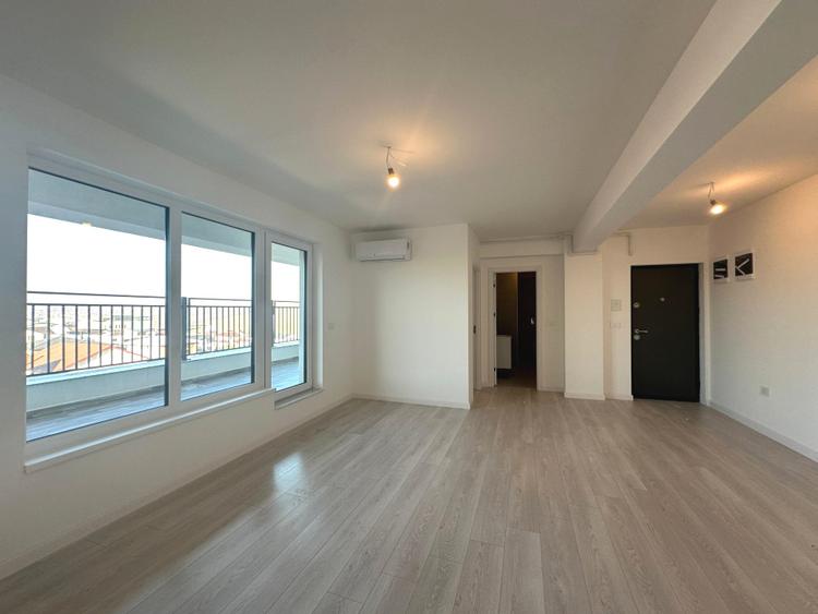 COMISION 0%! INTABULAT! 2 CAMERE+ TERASA 25MP CU VEDERE PANORAMICA