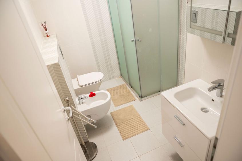 Apartament premium cu terasă mare și vedere la mare – Sea On