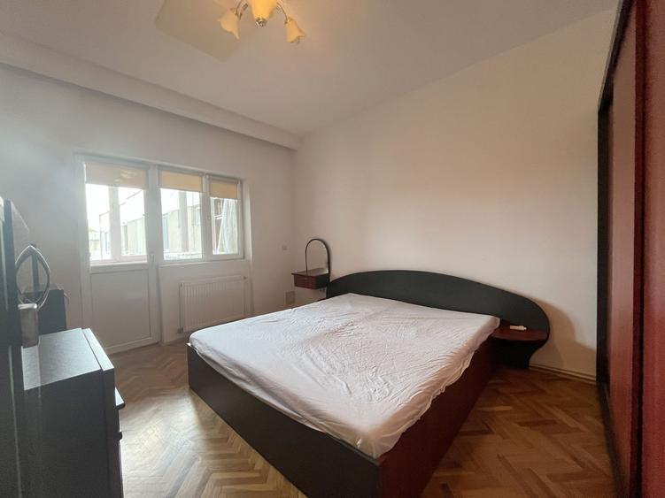 Apartament spațios cu 3 camere – 99 mp – vedere superbă la Raul Bega
