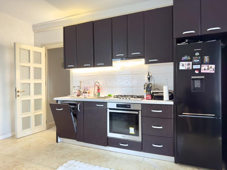 APARTAMENT 3 CAMERE ROYAL TOWN spre inchiriere! - 2