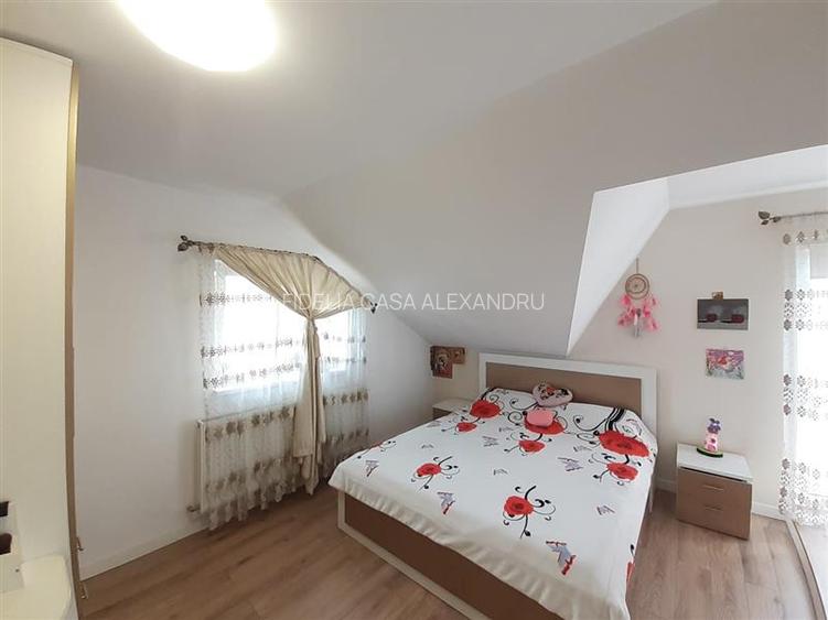 Vila  de vanzare  Rediu, - 19