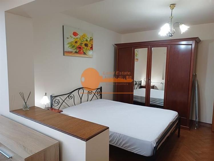 Apartament cu 2 camere in zona Apusului