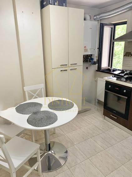 Apartament cu 2 camere mobilat la etajul 1 in Giroc langa ESO.