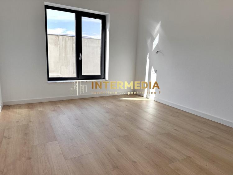 CASA NOUA I 90 MP I FINISATA LA CHEIE I ASFALT I TOATE UTILITATILE I