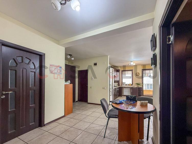 Apartament 3 camere, parcare exterioara , Andrei  Muresanu