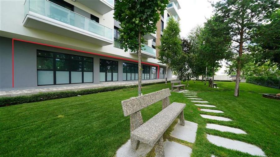 Spatiu comercial | Complex rezidential nou | Nufarul | 15 parcari incluse