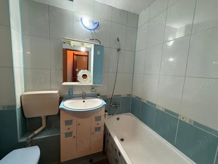 Apartament de 2 camere, decomandat, 47mp, zona Autogarii