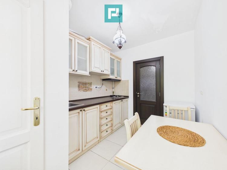 Apartament cu 3 camere decomandat, Str. Horia