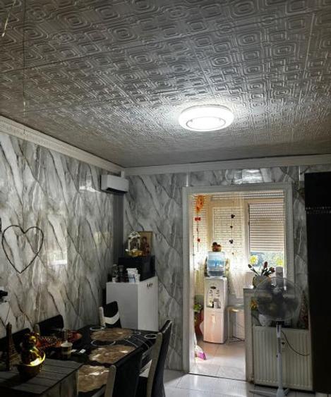 Apartament 3 camere 2 bai bloc 1981 zona Gorjului