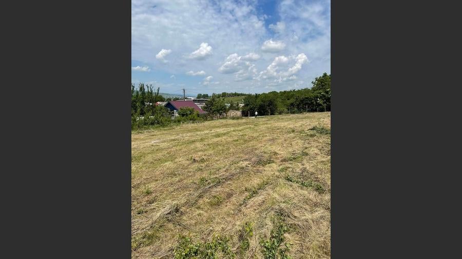 Teren de vânzare în Jucu de Sus: 1763 mp