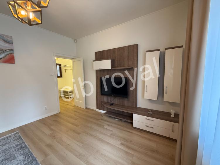 Apt. 2 cam Bd. Ion Mihalache-Domenii,Str. Constantin Stere,la 6 min metrou 1 Mai