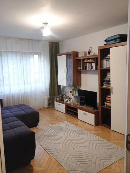 Apartament 2 camere în zona Pritax