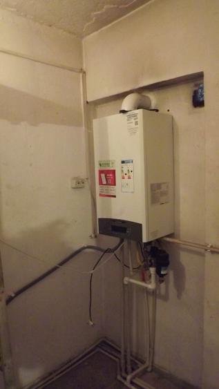 Apartament 4 camere , central, bulevardul Independentei 6