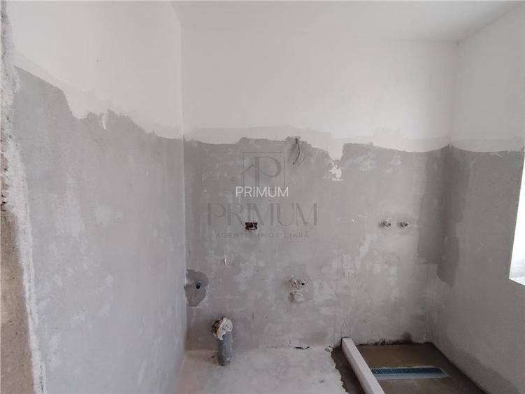Duplex spatios - personalizare interioara - zona populata - 7