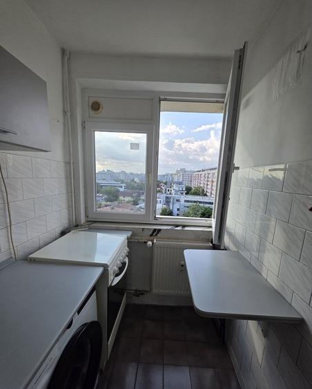 GARSONIERA COCHETA METROU ZONA FERDINAD