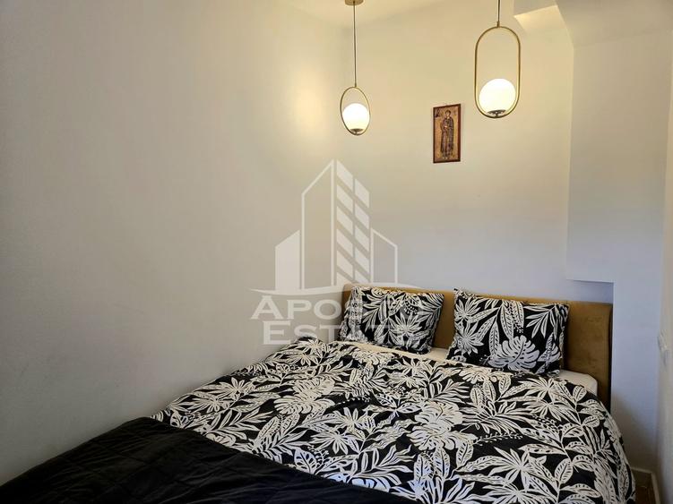 Apartament de vanzare cu 2 camere, renovat, zona centrala, Timisoara