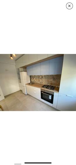 Casă modernă 170 mp, 4 camere + mansardă, curte 60 mp, 2 parcări, complex închis