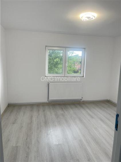Imobil-Casa zona FUNDENI-DOBROIESTI - 14