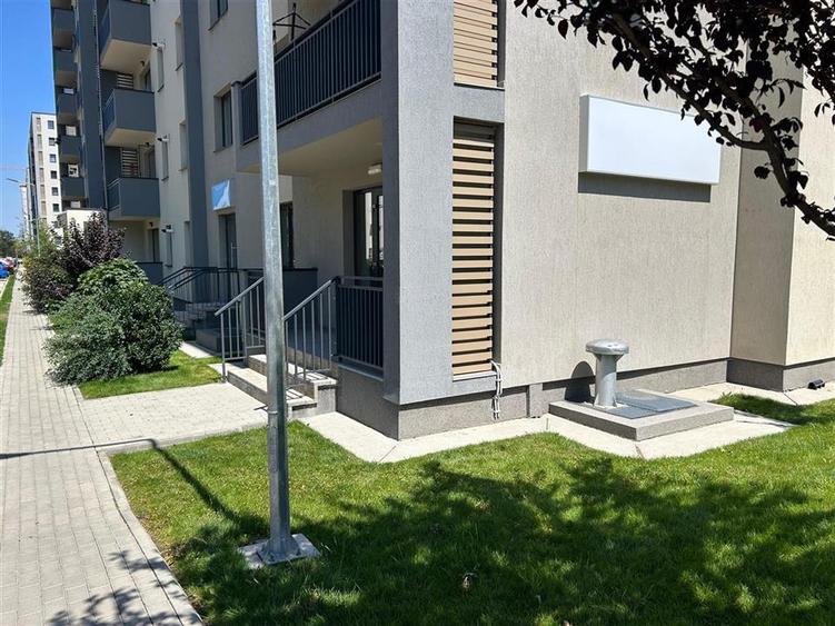 Spatiu comercial cu vad, strada Nicolae Labis