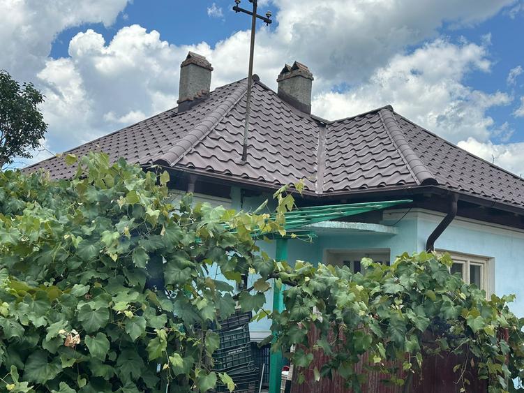 Casa de vanzare, Darmanesti - locul unde liniștea devine acasă