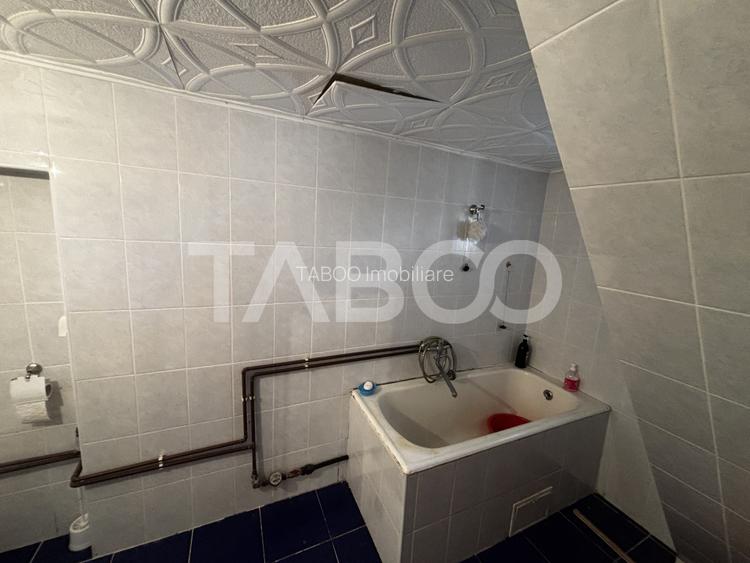 Casa  cu gradina de vanzare  si curte + pivnita zona Terezian Sibiu - 10
