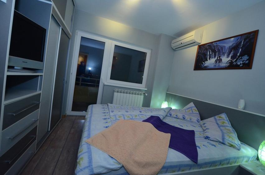 Ap tehnologic & finisari de anvergura, NOU: 1 living-3dorm-4terase-2bai, 120mp