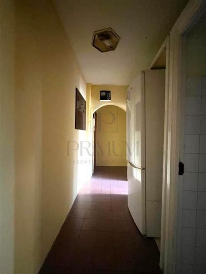 GIROCULUI - 4 CAMERE - ETAJ 1 - BLOC IZOLAT - 2 BALCOANE - ZONA PADURICE