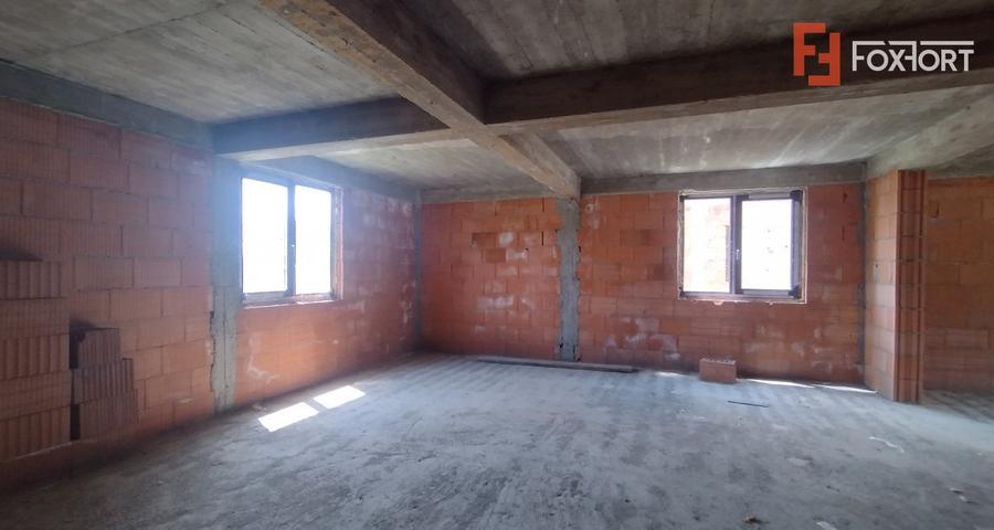 COMISION 0% Duplex la Rosu, 330 mp utili, asfalt, Sacalaz