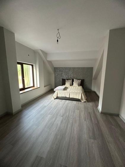 VAND CASA STR ION BĂNESCU ȘI CASĂ BD TOMIS