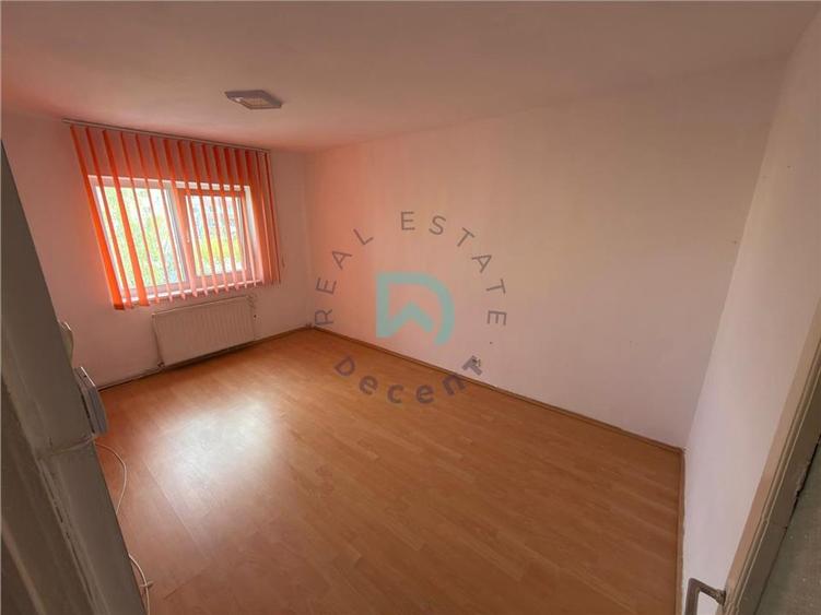 Apartament 3 camere Intrare Racadau, Brasov