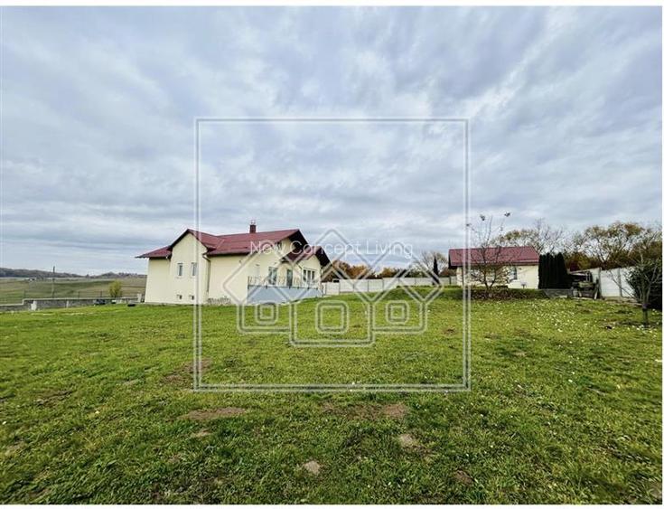 Teren intravilan in Cisnadie, 1102 mp - 5