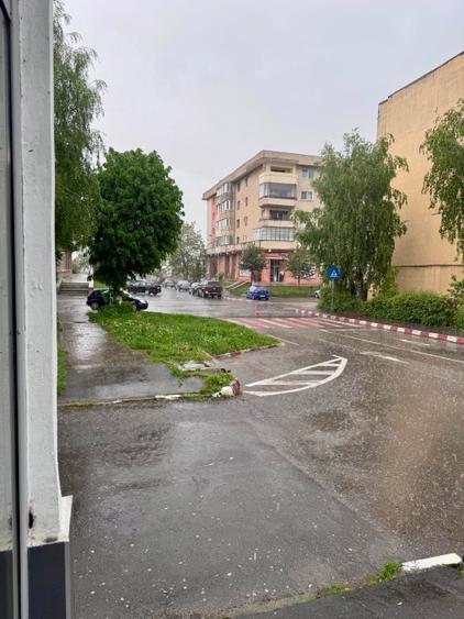 Proprietar - Spațiu comercial independent 56 mp - Săcele, Electroprecizia