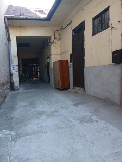 Spațiu comercial în zona zero a Clujului, cu curte și potențial de construire